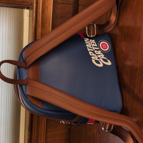 NWOT Loungefly SDCC 2022 Marvel Captain Carter Mini Backpack - Picture 5 of 11